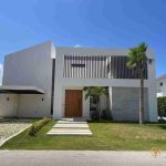 Exclusive 4BR VIlla on the market Punta Cana, giant Pool.
