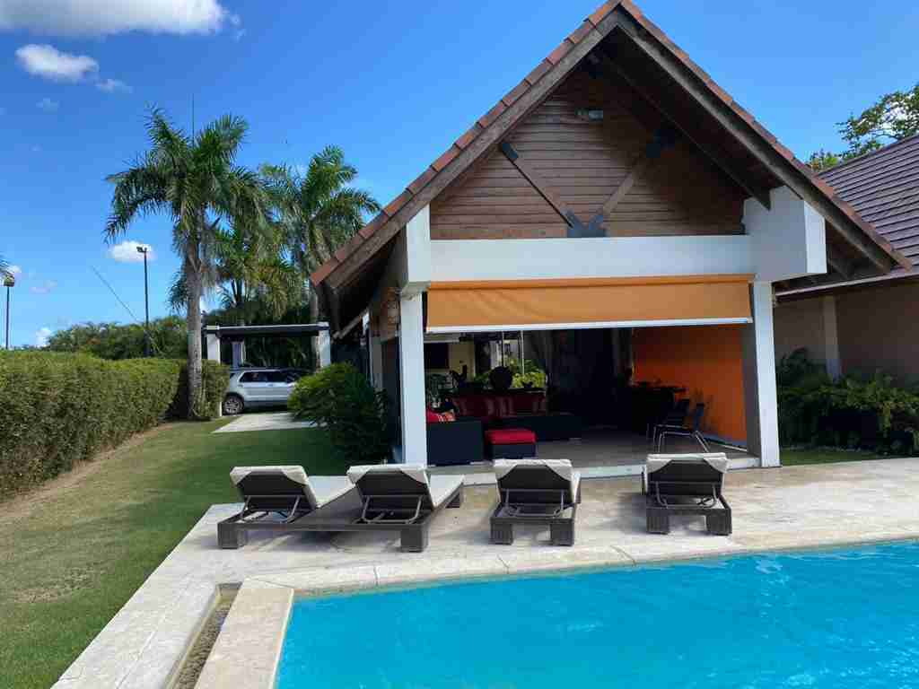 Spacious and Beautiful 3BR Villa for sale Punta Cana Pool. 10