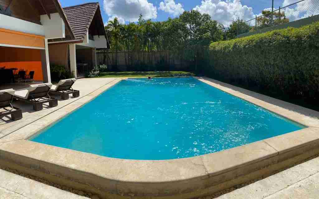 Spacious and Beautiful 3BR Villa for sale Punta Cana Pool. 28