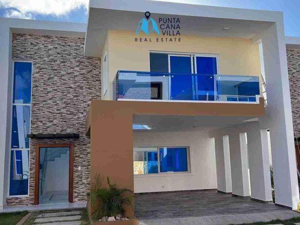 Stunning Villa in Punta Cana Available for Purchase – Just a Quick 18-Minute Walk to the Beach!