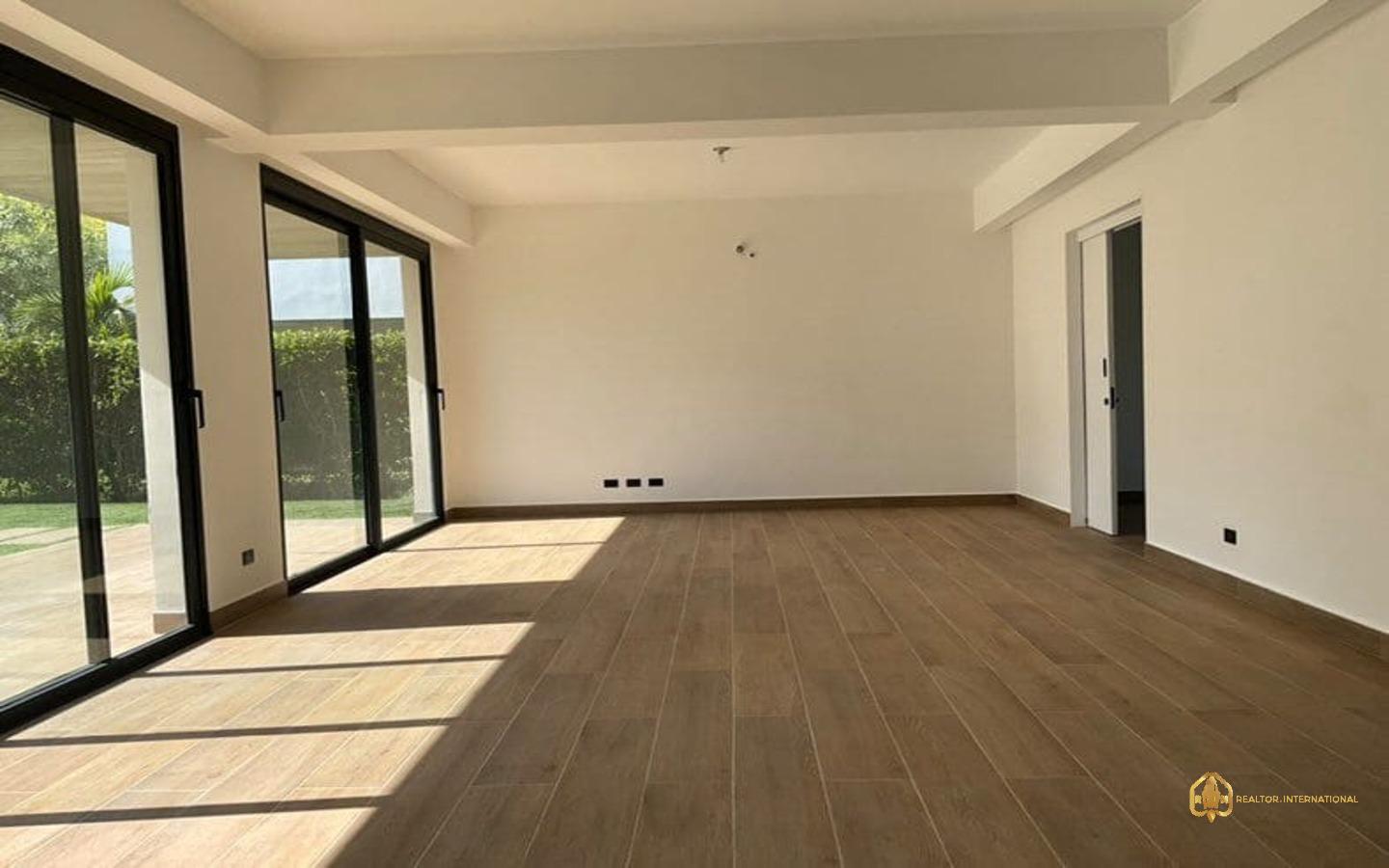 Cap cana condos for sale in Ciudad Las Canas five bedroom villa with covered terrace () Cap cana condos for sale in Ciudad Las Canas five bedroom villa with covered terrace ()