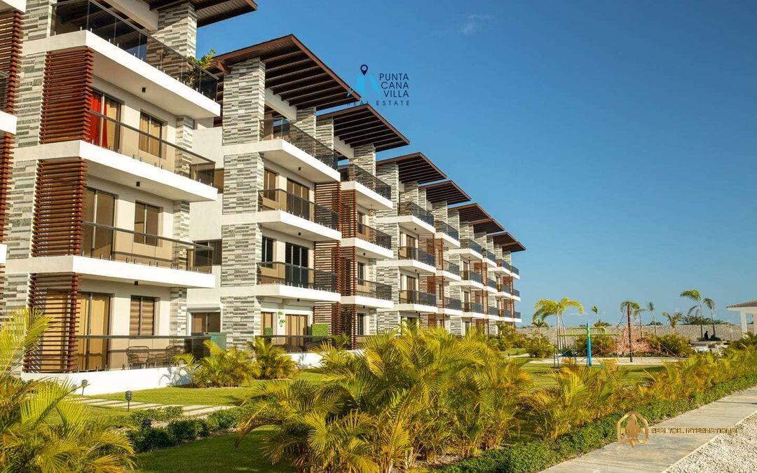 Punta Cana condos for sale four bedroom condo in Bavaro with water park Velero at Punta Cana