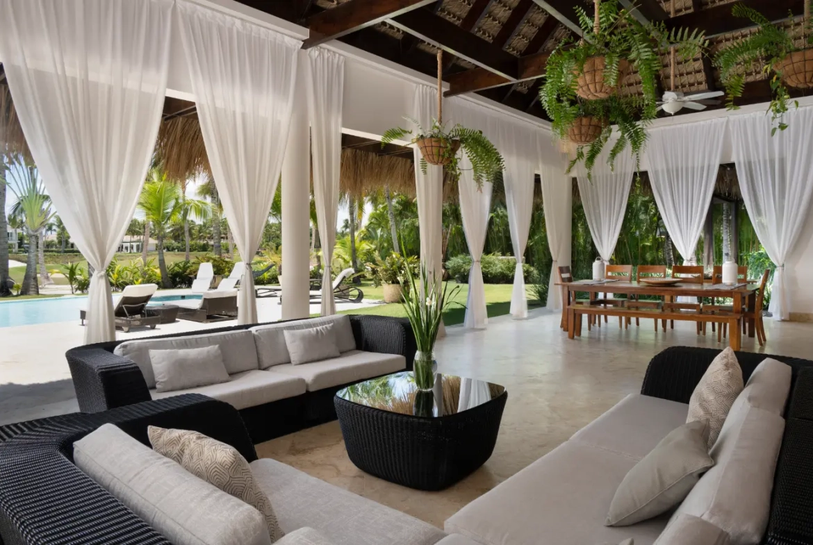 ID , Arrecife, Four Bedroom House For Sale in Punta Cana Resort and Club ()