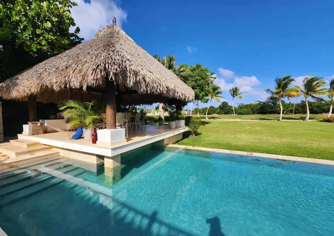 ID , Tortuga, Eight Bedroom Villa For Sale in Punta Cana Resort and Club ()