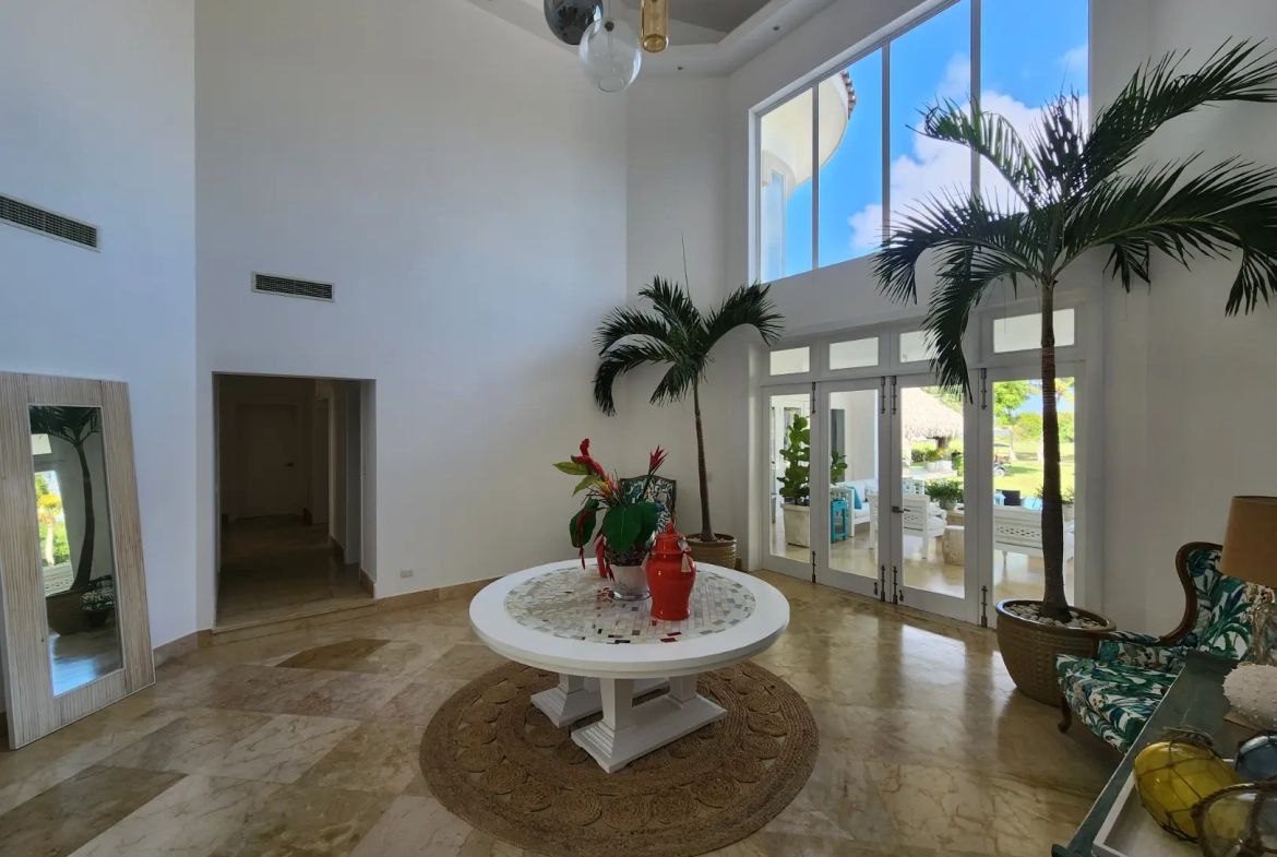 ID , Tortuga, Eight Bedroom Villa For Sale in Punta Cana Resort and Club ()