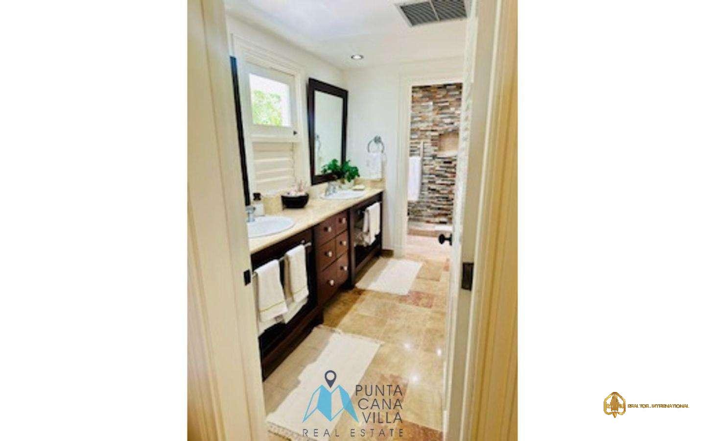 Tortuga Bay Four bedroom villa for sale in Punta Cana Tortuga Bay Four bedroom villa for sale in Punta Cana