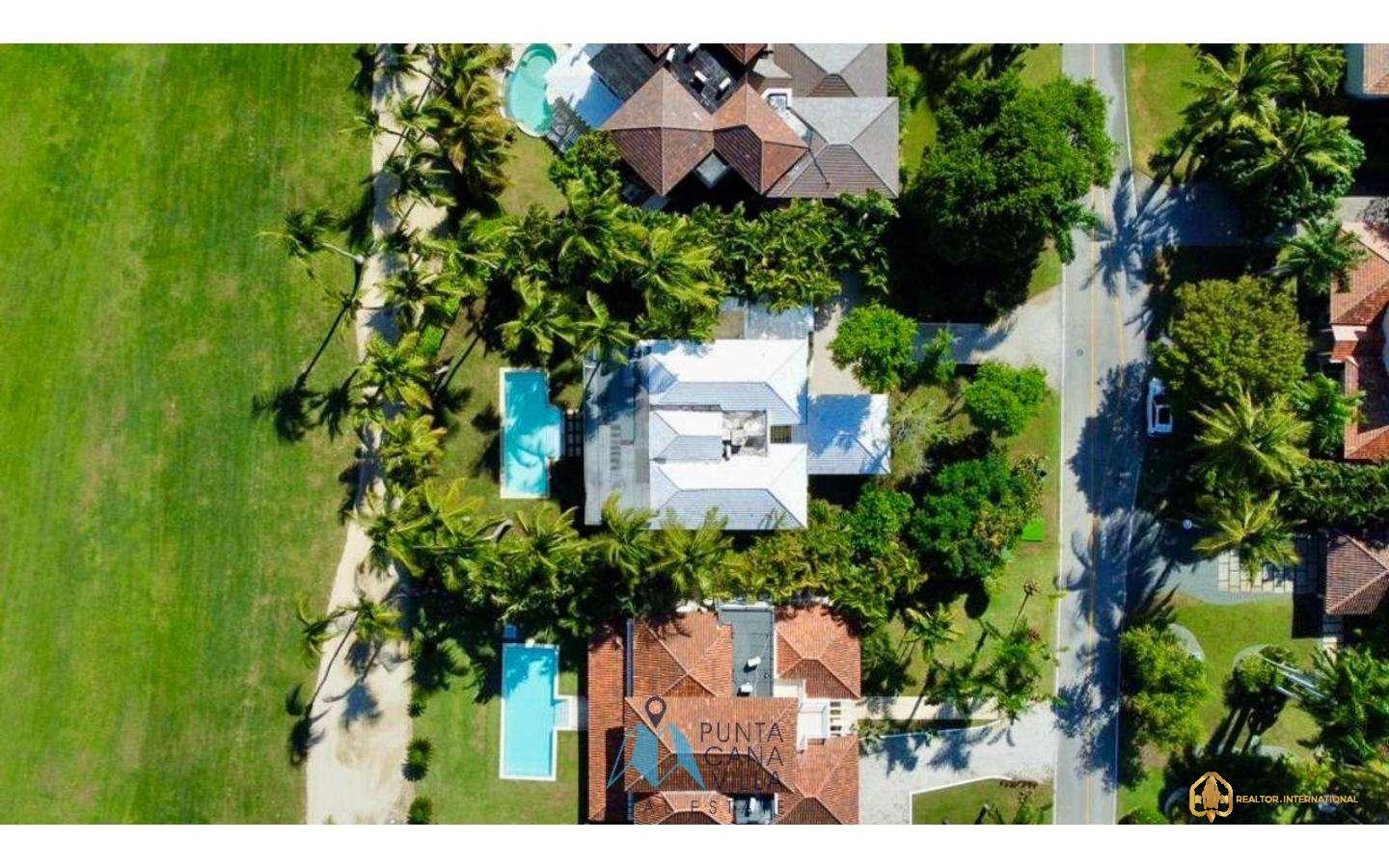 Tortuga Bay Four bedroom villa for sale in Punta Cana Tortuga Bay Four bedroom villa for sale in Punta Cana