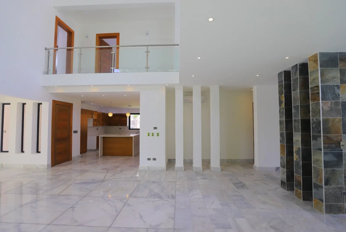 ID , Villa Palmareca , Four Bedroom Villa For Sale In Punta Cana Village With Balcony ()