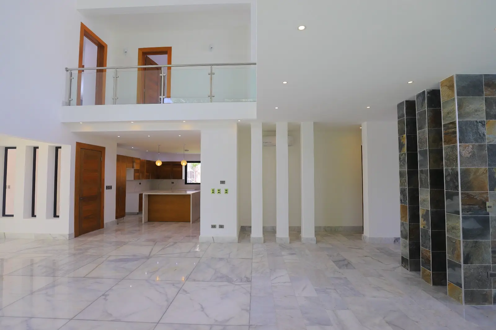 ID , Villa Palmareca , Four Bedroom Villa For Sale In Punta Cana Village With Balcony ()