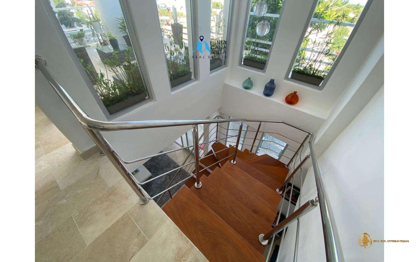 Three bedroom furnished penthouse for sale in Punta Cana Village Three bedroom furnished penthouse for sale in Punta Cana Village