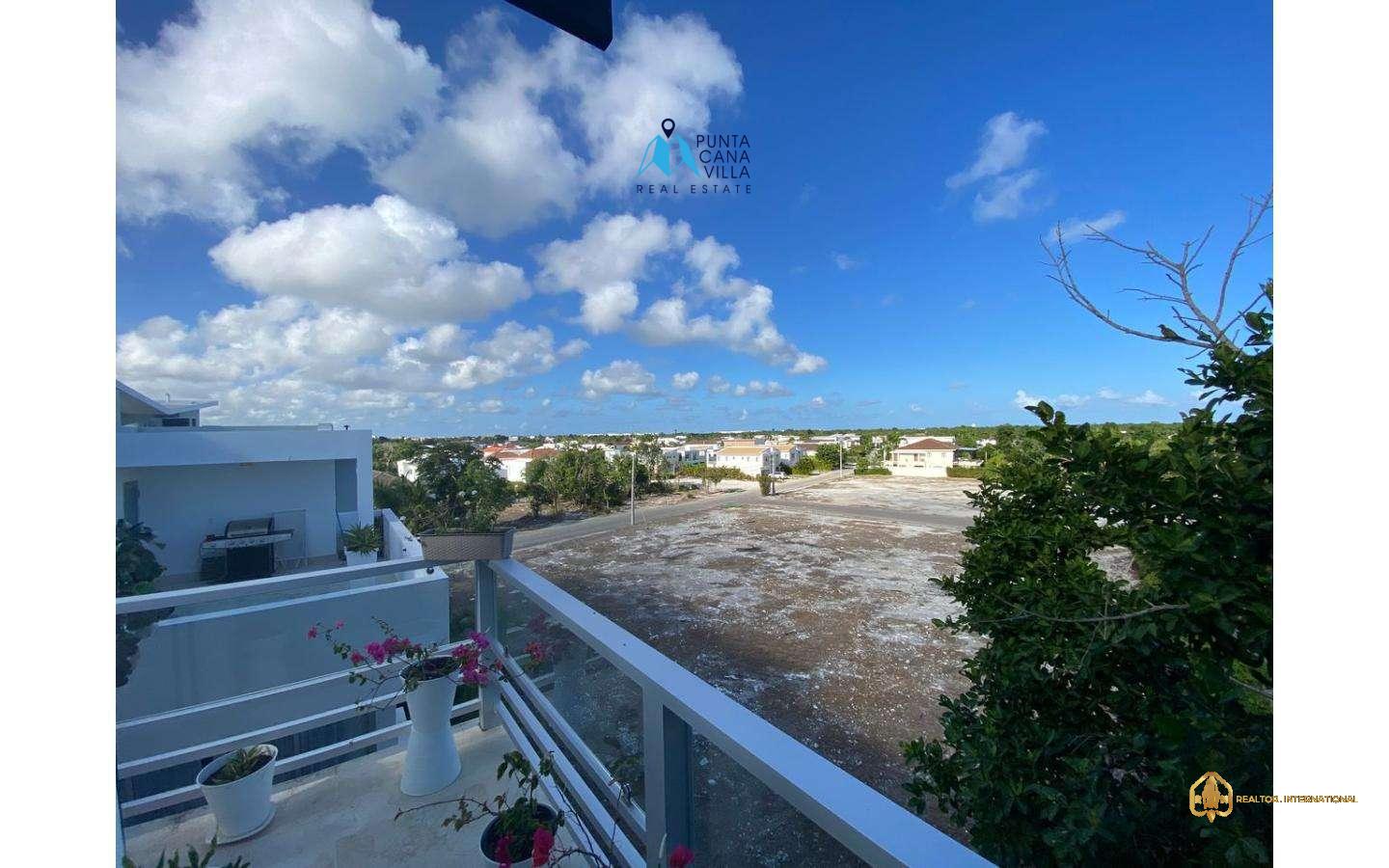 Three bedroom furnished penthouse for sale in Punta Cana Village