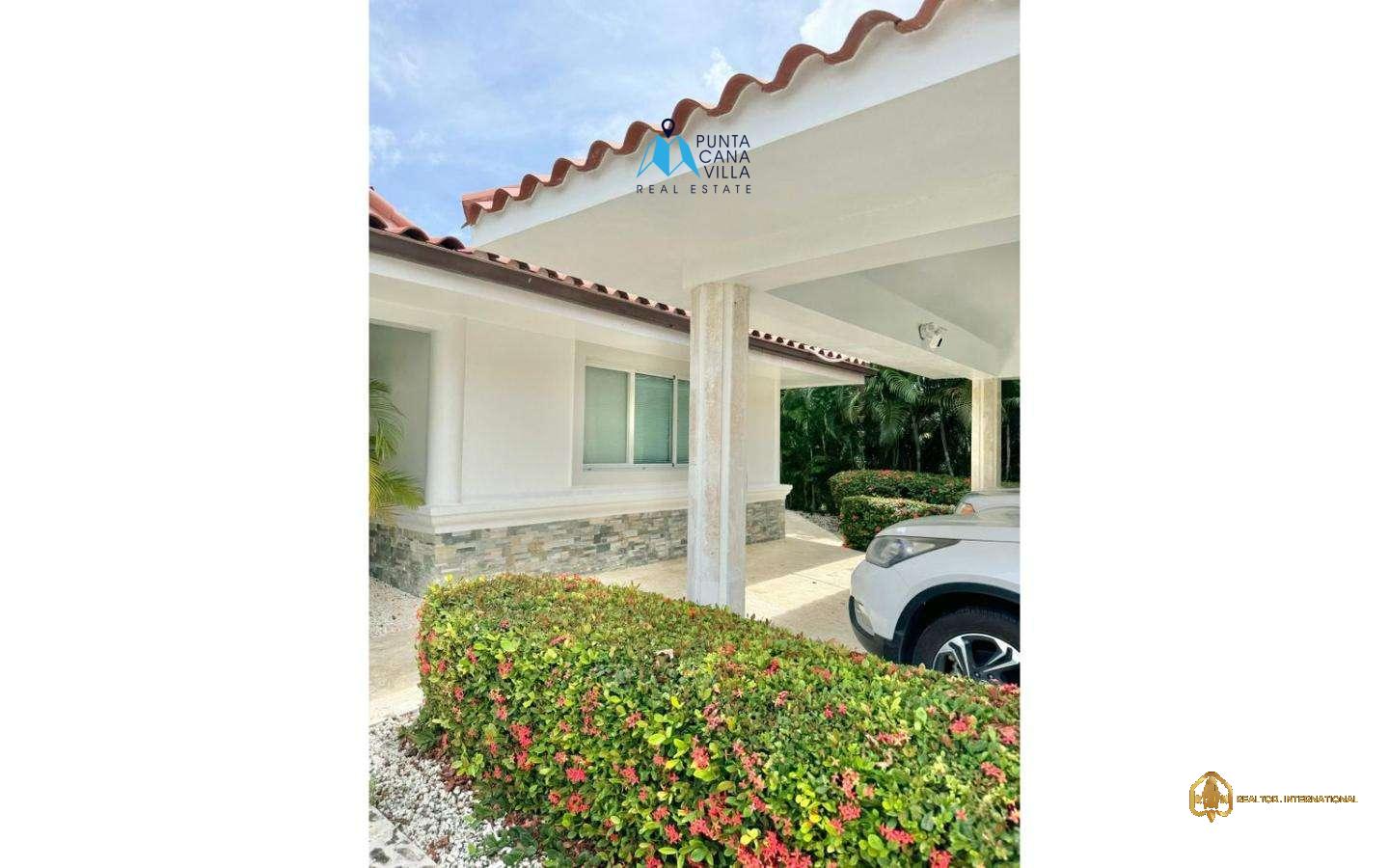 Cocotal Four Bedroom Villa For Sale In Bavaro Cocotal Four Bedroom Villa For Sale In Bavaro
