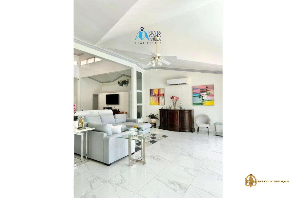 Cocotal Four Bedroom Villa For Sale In Bavaro