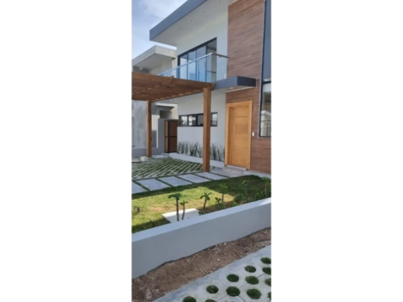 Cristina Residences – Stunning Three-Bedroom Independent Villa for Sale in Punta Cana