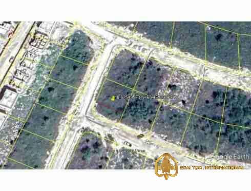 Land for sale in Ciudad Las Canas, Cap Cana! Perfect for building your dream villa in a prime location.