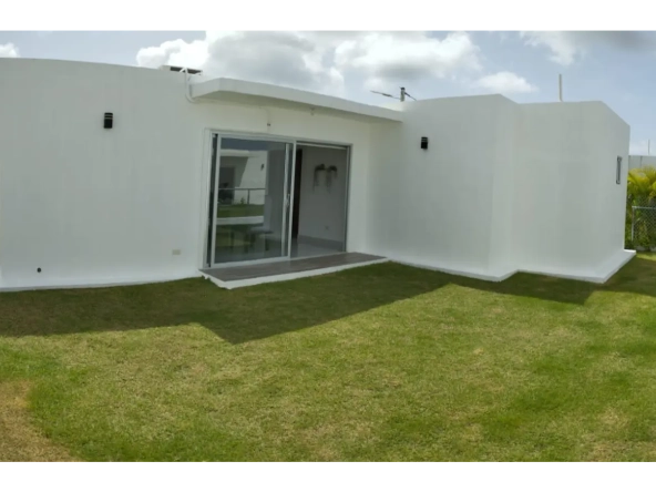 ID Elegant Two Bedroom Villa with Private Garden for Sale in Bávaro, Punta Cana ()