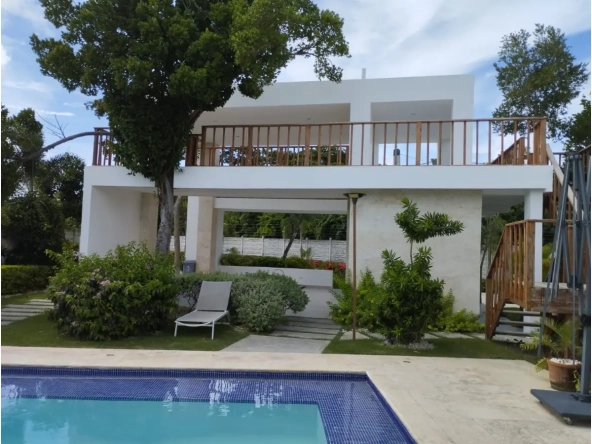 ID Elegant Two Bedroom Villa with Private Garden for Sale in Bávaro, Punta Cana ()