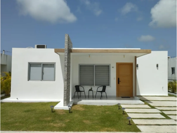 ID Elegant Two Bedroom Villa with Private Garden for Sale in Bávaro, Punta Cana ()