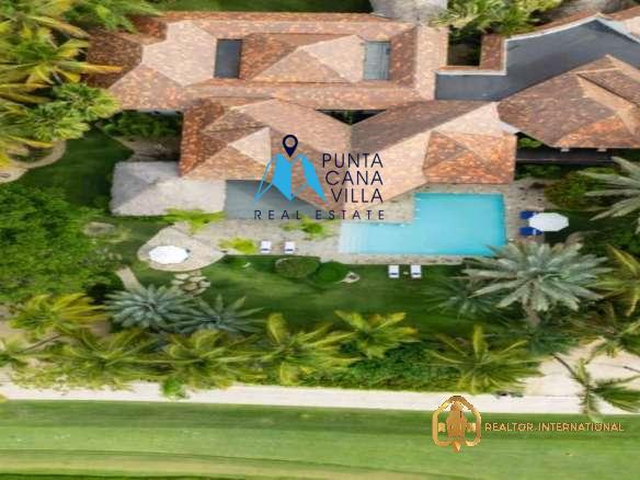 Five Bedroom Villa for Sale in Arrecife, Puntacana Resort & Club ()