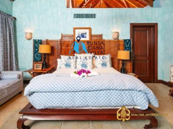 Five Bedroom Villa for Sale in Arrecife, Puntacana Resort & Club ()