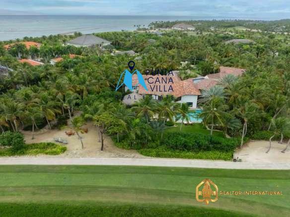 Five Bedroom Villa for Sale in Arrecife, Puntacana Resort & Club ()