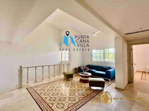 Punta Cana Real Estate Cocotal Bed Duplex Villa + Maid's Room ()
