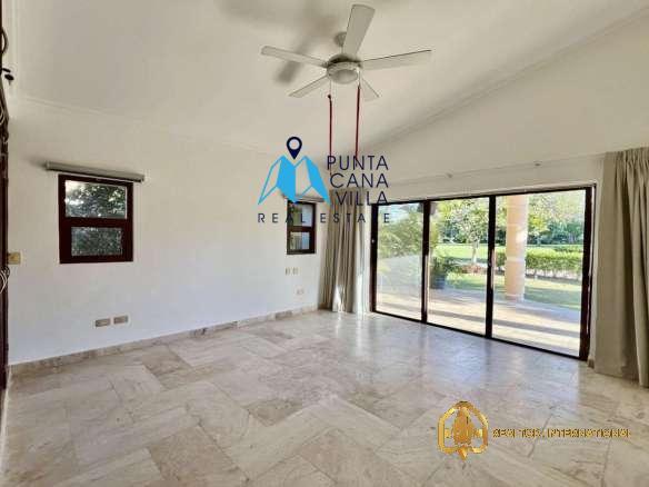 Punta Cana Golf Course Villa for Sale – Cocotal BR ()