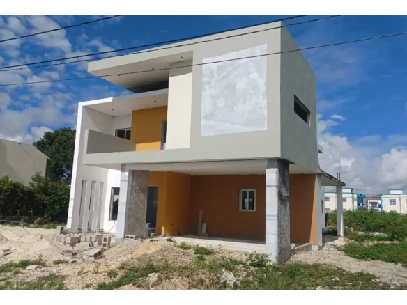 ID BR Triplex Investment Property in Bavaro Punta Cana, Units ()