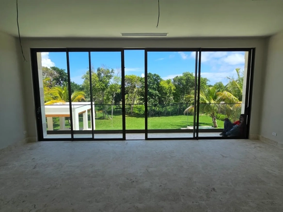 ID Majestic Bedroom Golf Villa in Hacienda – Private Interior Garden and Elite Views ()