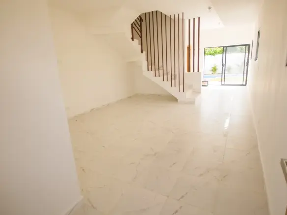 Peony Residences Luxury Modern BR Townhouse Featuring a Private Pool and Scenic Rooftop Oasis in Bavaro, Punta Cana ()