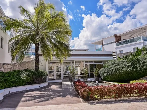 ID Stylish Bedroom Ground Level Condo for Sale at Costa Hermosa, El Cortecito – Punta Cana ()
