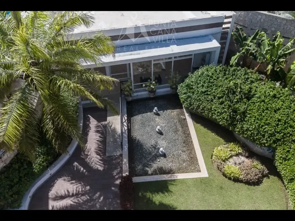 ID Stylish Bedroom Ground Level Condo for Sale at Costa Hermosa, El Cortecito – Punta Cana ()