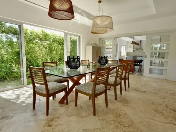 Villa Algarrobo 4-BR Spacious Villa for Sale, Punta Cana Village
