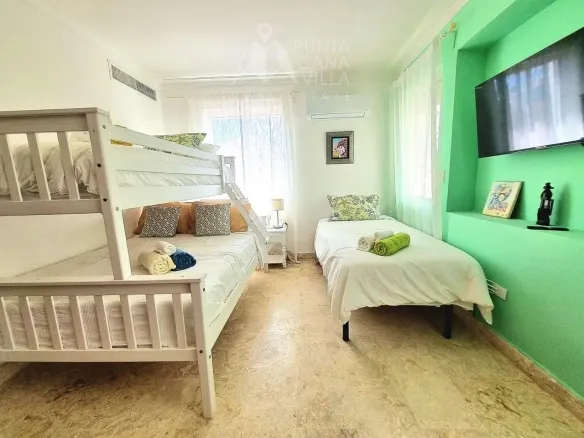 ID Stunning Bedroom Penthouse for Sale at Playa Turquesa, Bavaro–Punta Cana ()