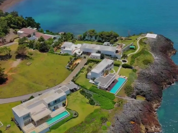 Discover Your Private Six-Bedroom Sanctuary at Villa Noah, El Limón Beach