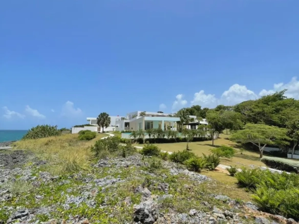 Discover Your Private Six-Bedroom Sanctuary at Villa Noah, El Limón Beach